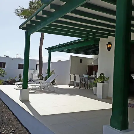 La Avenida Villa San Bartolomé