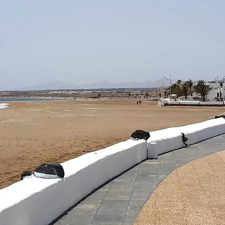 La Avenida Villa *